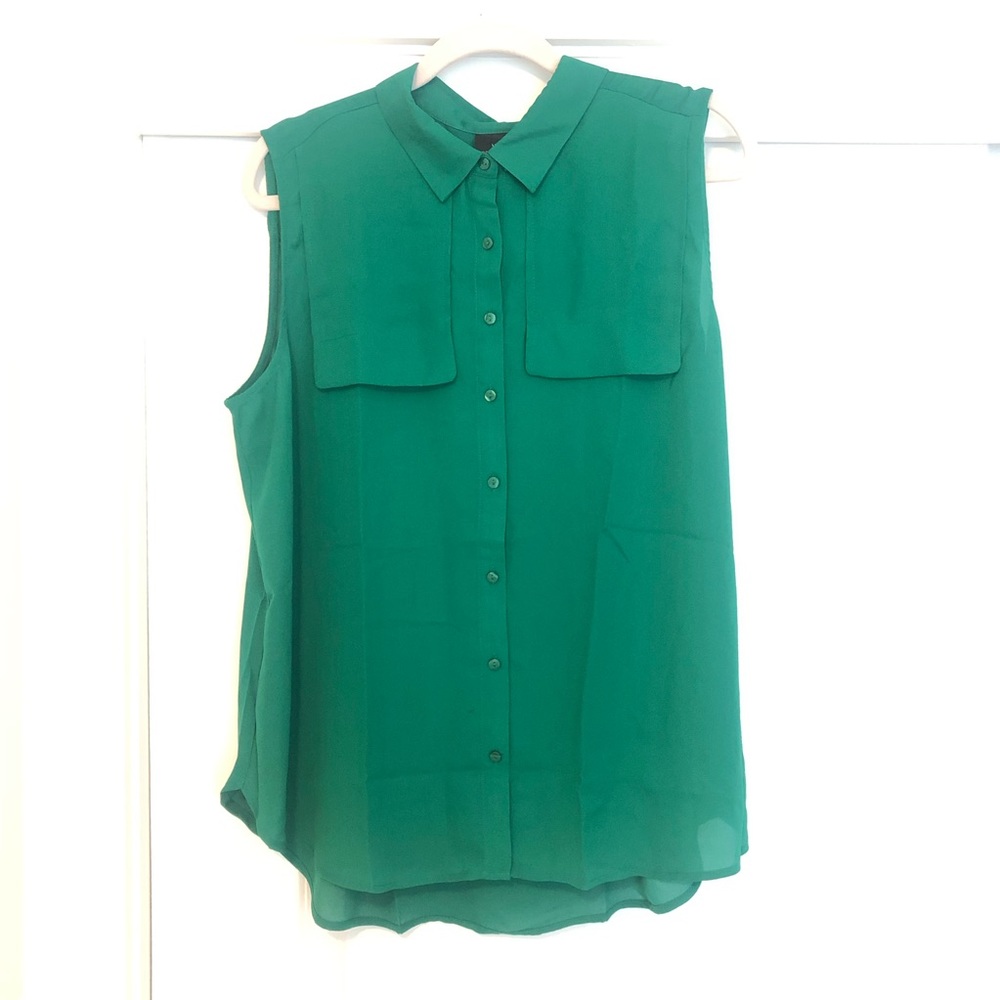 COPY - Worthington Womens Sleeveless Regular Fit Button Down Shirt
